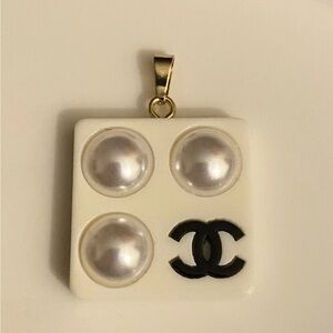 CC Pearl Pendant with Gold Accent